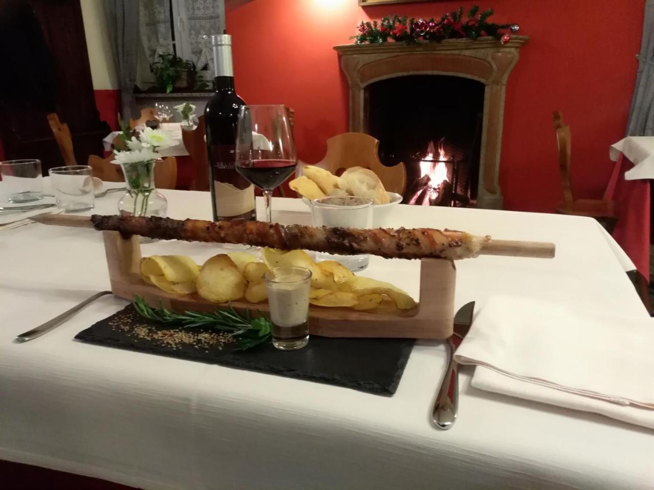 Albergo Ristorante Coppa Dazio Экстерьер фото
