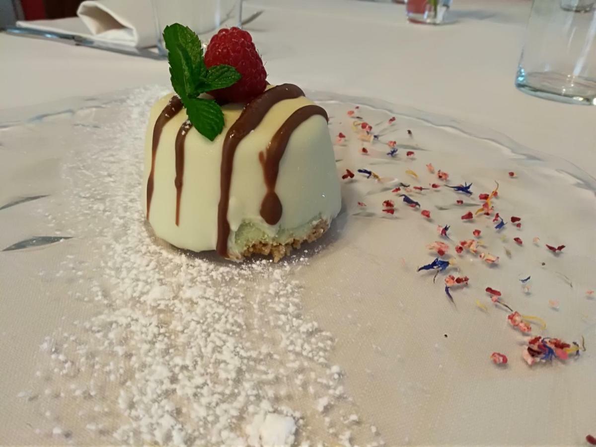 Albergo Ristorante Coppa Dazio Экстерьер фото